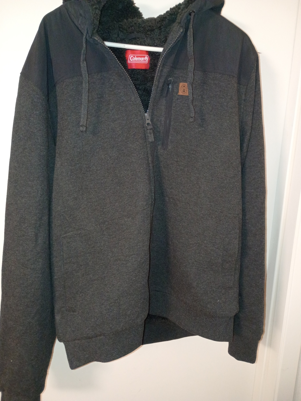 Coleman Men's Charcoal and Black Sherpa-Lined Zip Hoodie Size Large
